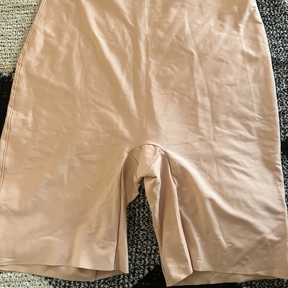 H&M shapewear - Picture 2 of 6